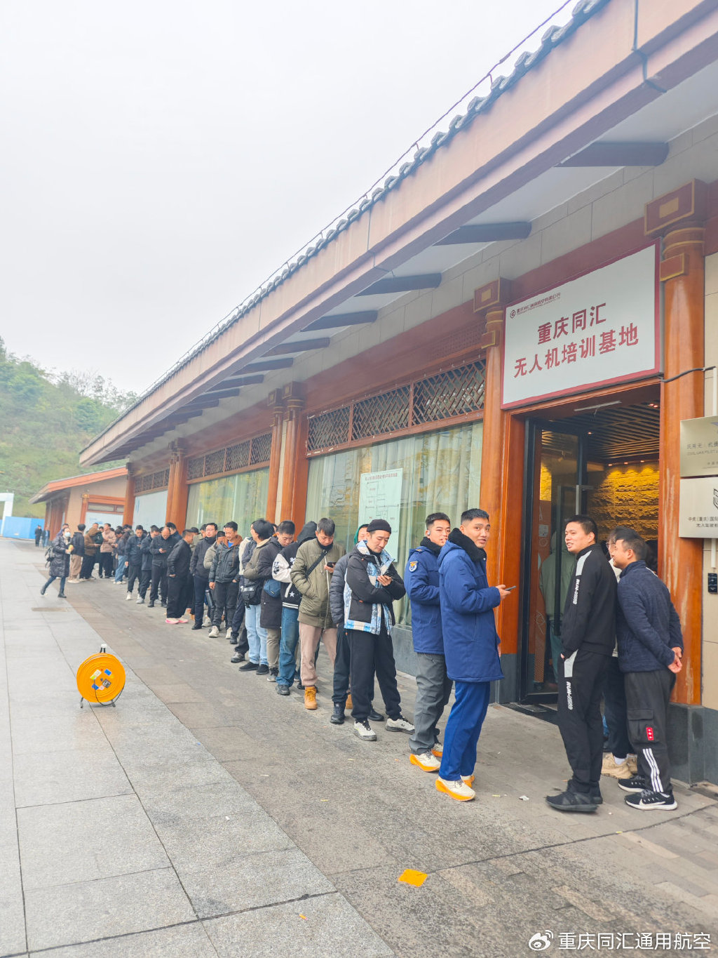 https://r.sinaimg.cn/large/article/86affd20fae9529ee261efa304e16b8e